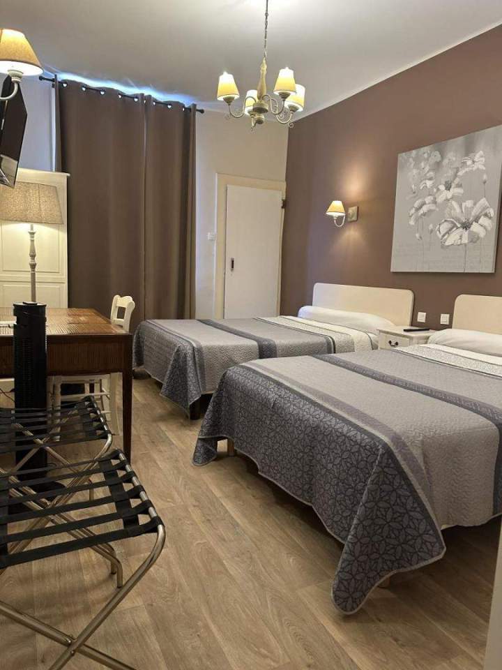 Hotel room Lyon